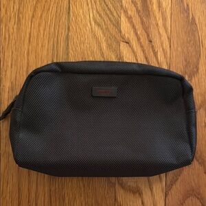 Tumi Black Zipper Travel Toiletry Makeup Pouch Bag